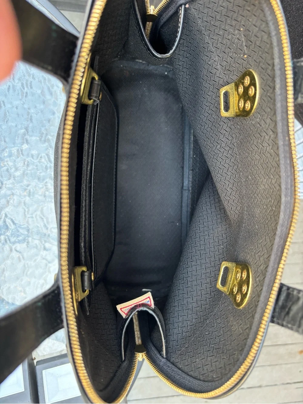 Dooney & Bourke Vintage Cabriolet Cloth w/ Leather Trim Satchel Black So good